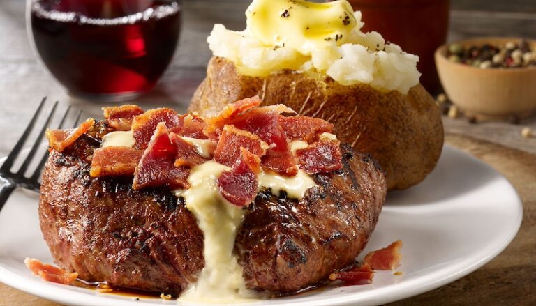 Montana-Mike's-applewood-bacon-sirloin-baked-potato