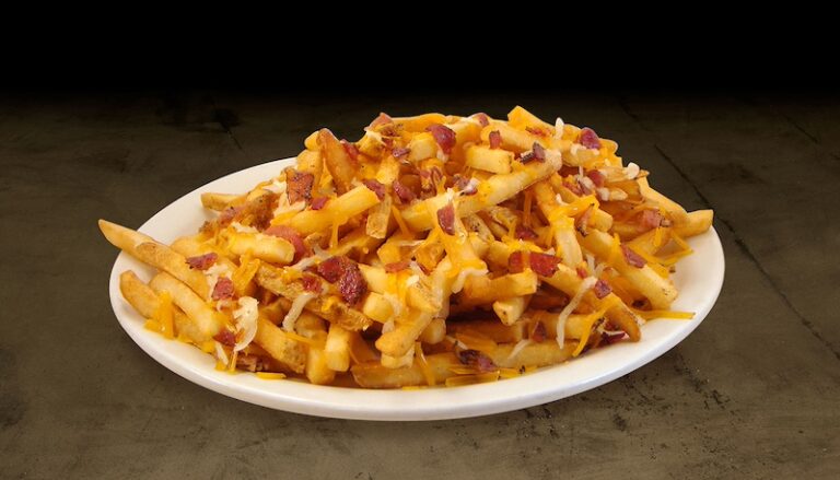 Montana-Mike's-cheese-fries